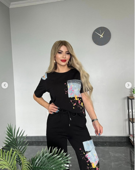 Women Printed Co-Ord set With Crop Top And Jogger